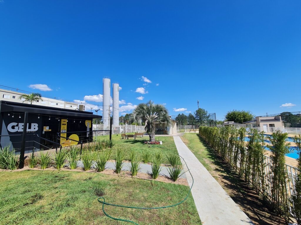 11 MERCADINHO Grande