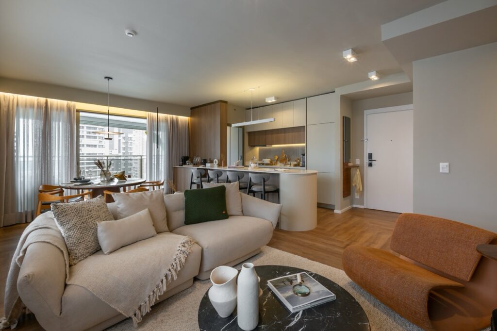 CYRELA AERO INICIAIS-3 Grande